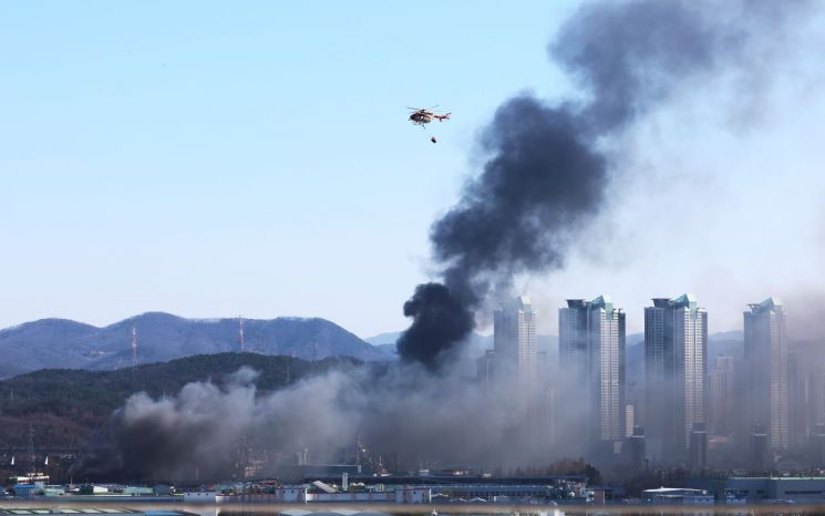 [뉴스속 용어]한국타이어 화재로 본 '소방 비상 대응단계'