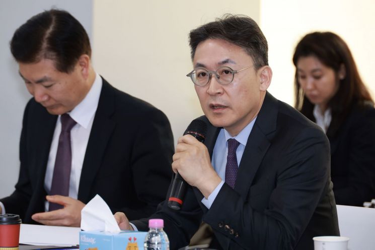 “마이데이터 확대로 누구나 PB서비스 누려야…규제개선”