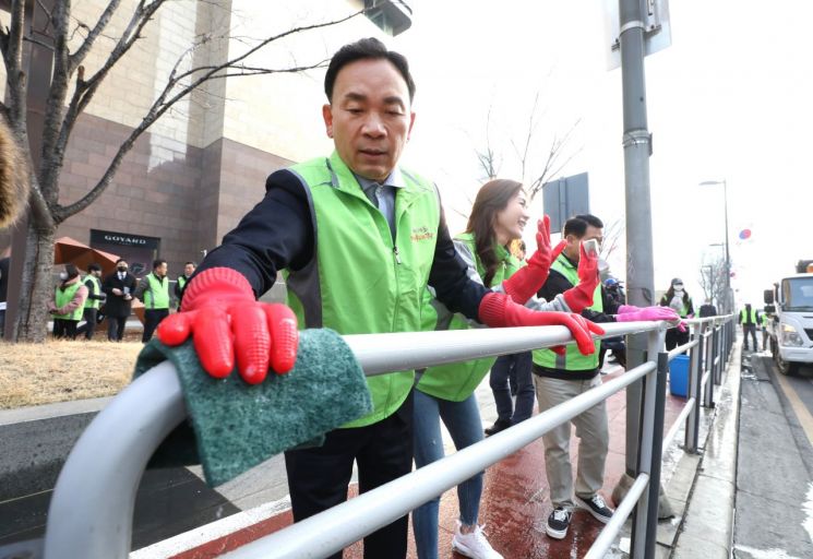 박강수 마포구청장 "초미세먼지 비상저감 대책하라" 