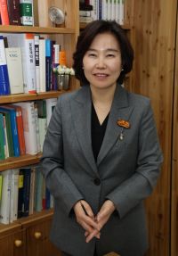 민주당 혁신기구 수장에 '금감원 부원장 출신' 김은경 교수