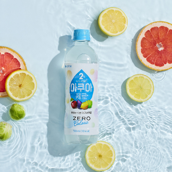 Lotte Chilsung Launches 'Aqua Zero' for When You're 2% Short