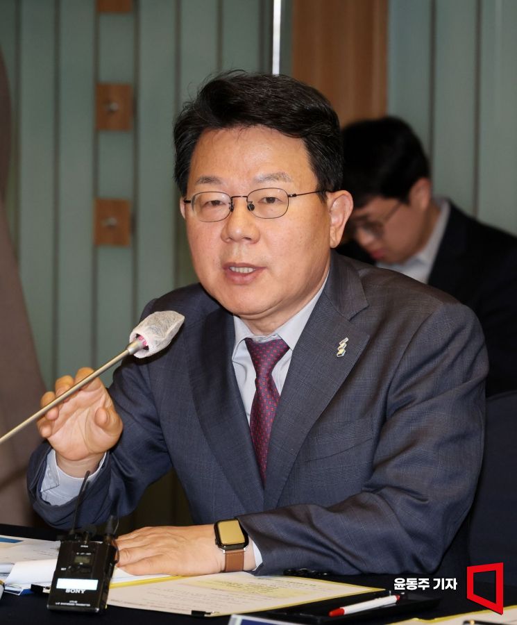 [포토] 발언하는 김광수 은행연합회장