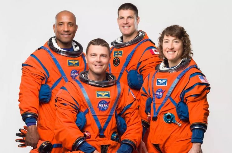 미 항공우주국(NASA)는 3일(현지 시각) 아르테미스 2호 유인 달 선회 비행에 참가할 4명의 우주비행사를 발표했다. 사진출처=NASA