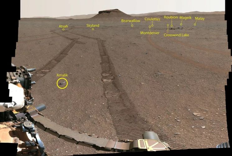 미국 항공우주국(NASA)의 화성 탐사 로버 퍼서비어런스가 토양·암석·공기 표본을 채취해 투하해 놓은 위치. 사진출처=NASA