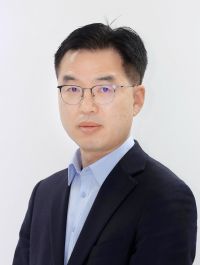 [시론]‘황금사다리’에 어서 오르자