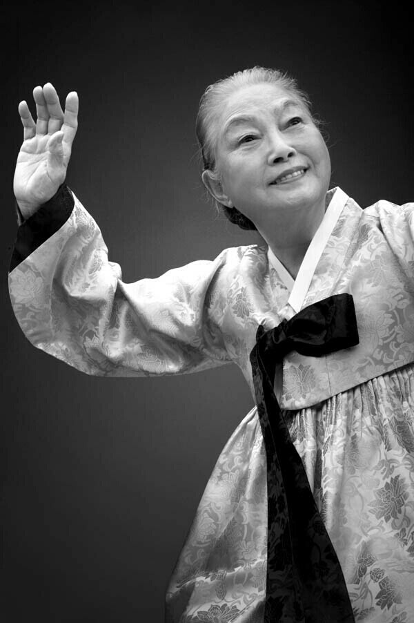 한국무용 르네상스 이끈 무용가 김백봉 별세