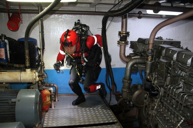 이상인 제주해경서장, 선박 선내구조 숙달 관숙훈련 실시