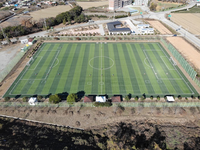 전남장애인체전 론볼 경기가 열릴 군외면 해신축구장 전경 [사진제공=완도군]