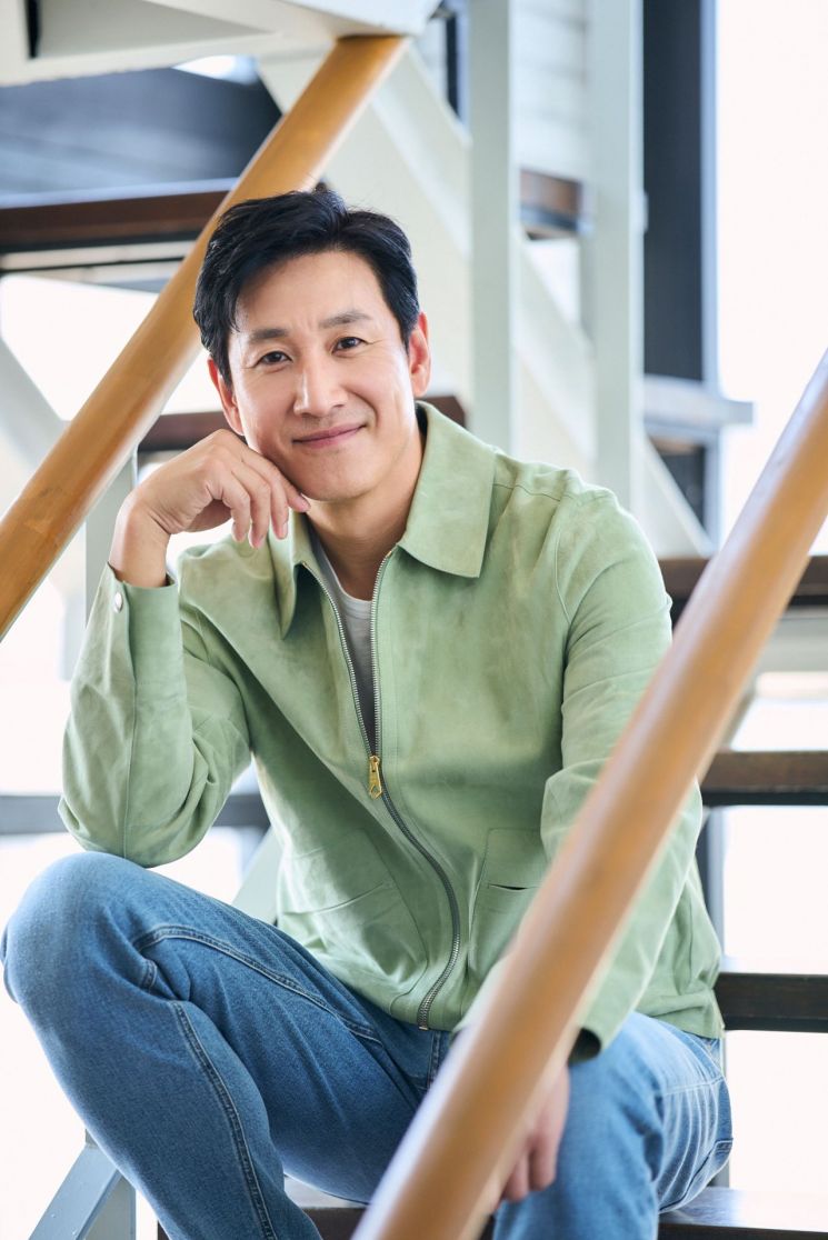 부산영화제 한국영화공로상에 故이선균