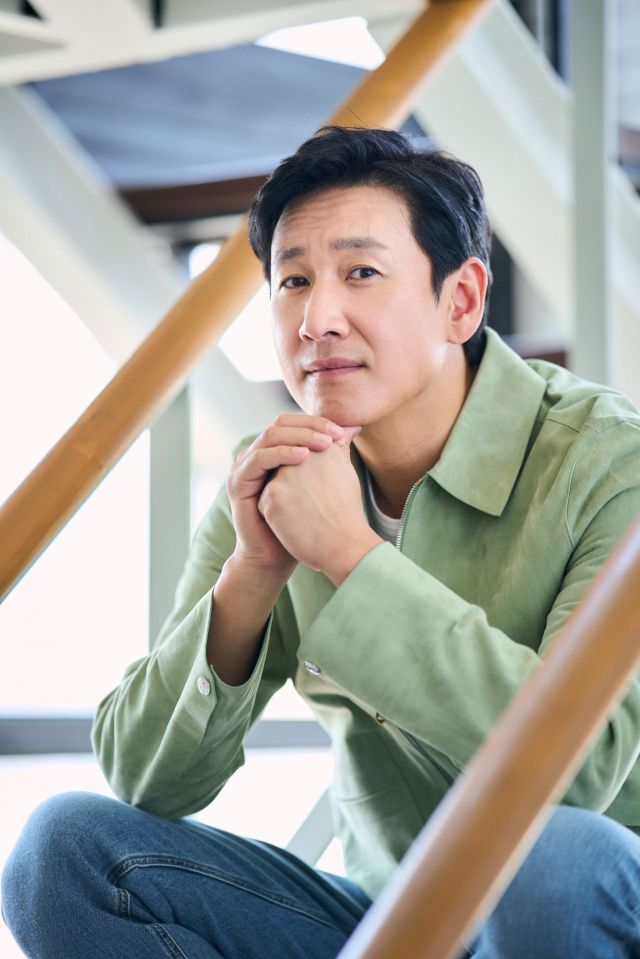 [포커스]이선균은 떠났지만 영화는 남았다