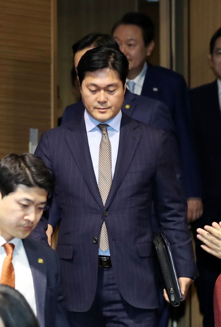 방미 앞둔 尹, 새 의전비서관에 김승희 임명