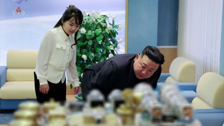 “대북 제재 장기화 영향… 北 경제 자율성 크게 후퇴”