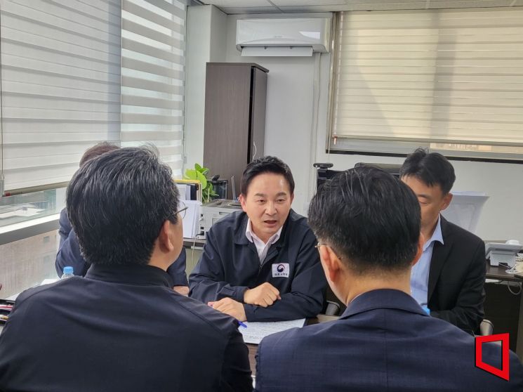 전세사기 피해자 우선매수권·재산세 감면…"갭투자 실패 사례 구분"