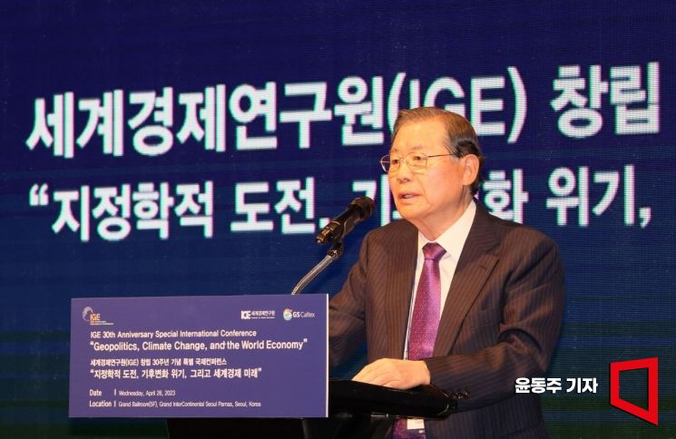 [포토] 환영사하는 허동수 GS칼텍스 명예회장