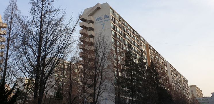 [단독]은마아파트 ‘상가 분쟁’ 매듭…재건축 속도 낸다