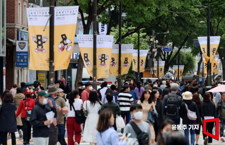 반도체 회복 기대감·소비 증가에 5월 기업체감경기 개선 