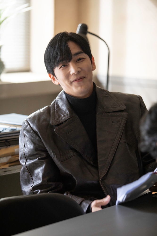 [온더레코드]진이한의 제2막 "연기도 연애도 절실해요"