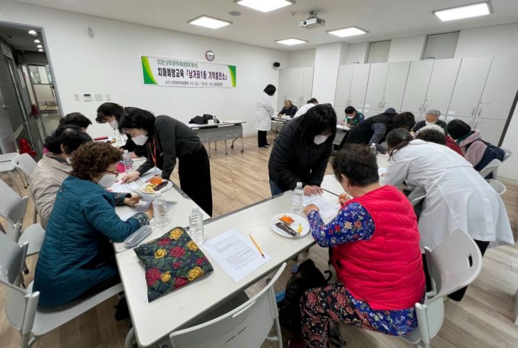 서초구,서울 자치구 최초 뇌 산소포화도 기반 치매 검진