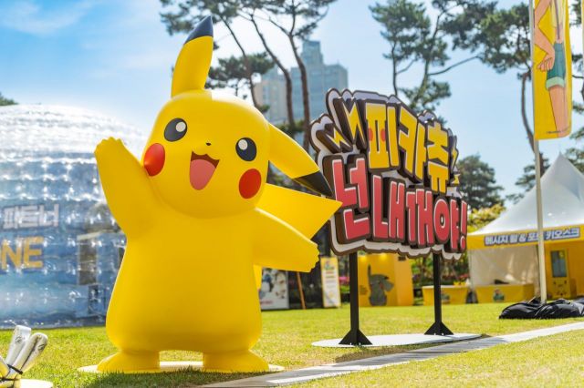 유리창 깨고 수백장 카드 훔친 日도둑…잡고보니 '포켓몬 카드'