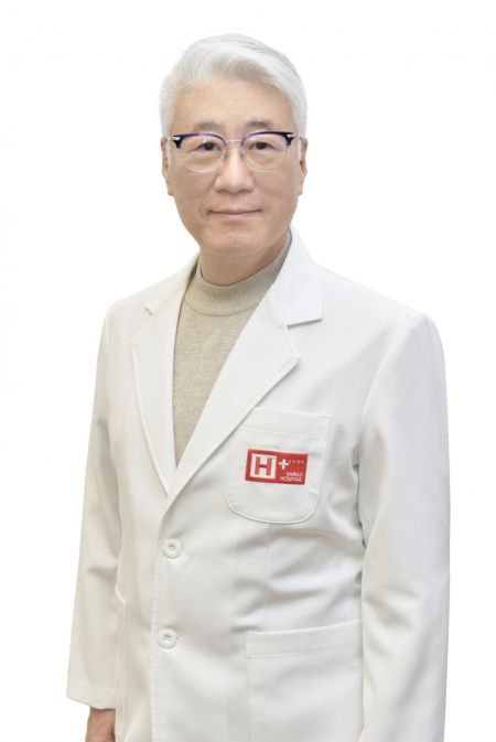 Lim In-suk, Diretor Honorário do Hospital H + Yangji.