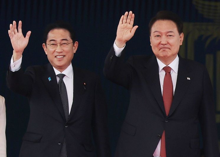 日언론 "尹 미래지향적 자세 환영…지지율 하락·총선 우려"