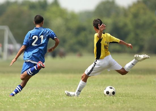 2019년 고교 축구 대회 승부조작 의혹을 받는 감독 2명이 대한축구협회를 상대로 제기한 징계의결 무효확인 소송 상고를 취하했다. 사진은 기사 내용과 무관. [이미지출처=픽사베이]