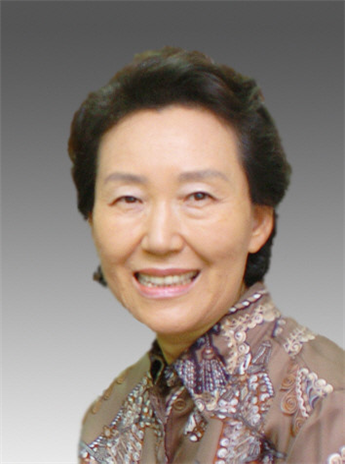 경암교육문화재단 진애언 이사장.
