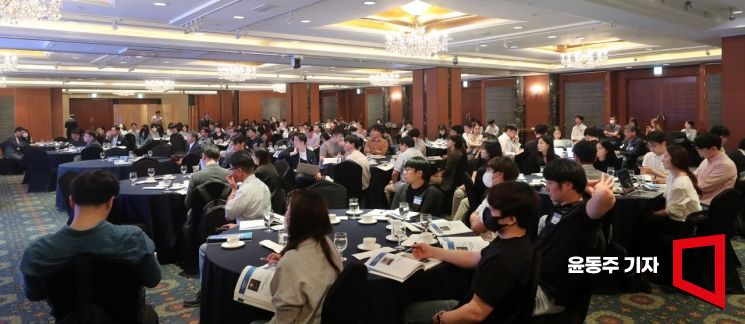 [아시아미래기업포럼]배경훈 LG AI원장 "AI 활용 수준은 기업 경쟁력"