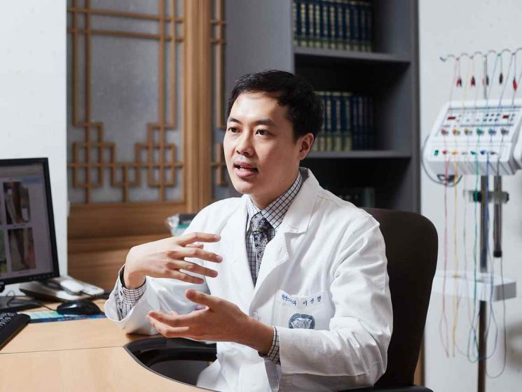 이선행 경희대한방병원 한방소아과 교수. [사진제공=경희대한방병원]
