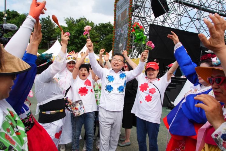  서울장미축제 ‘그랑로즈페스티벌’ 화려한 막 올라 