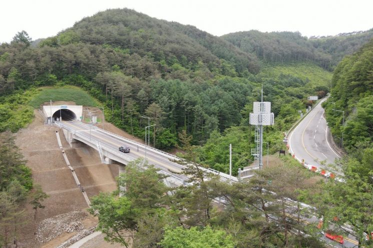 청송 군민 숙원인 삼자현터널이 개통된다.