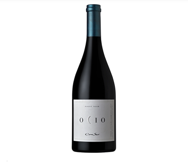 코노 수르의 대표 제품인 피노누아 '오씨오(OCIO)'