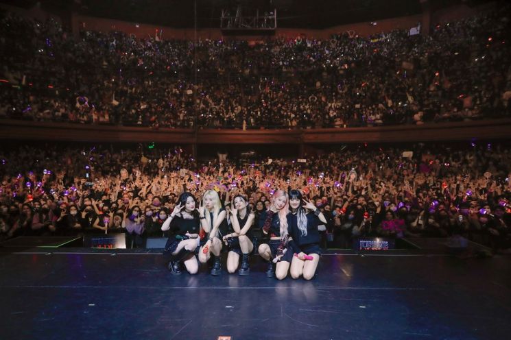 [K Changers]⑪ 'Idol' Grows 580 Times in Initial Sales Over 5 Years