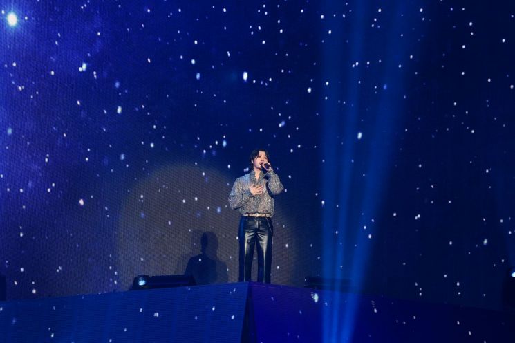 '묻지마 기다림' 뿌리뽑은 하이브의 공연 비즈니스 혁신