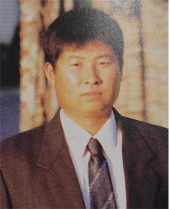 국도에서 사고 차량을 구조하다 음주운전 차량에 치어 숨진 고(故) 김창경씨 [사진제공=보건복지부]
