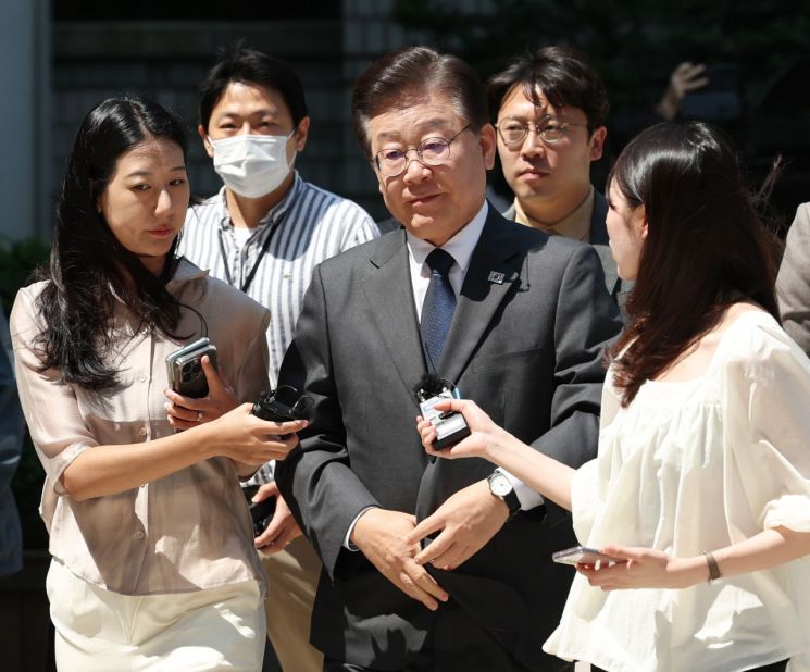 김은경 혁신위원장 선임…'전권' 갖고 민주당 개혁할까