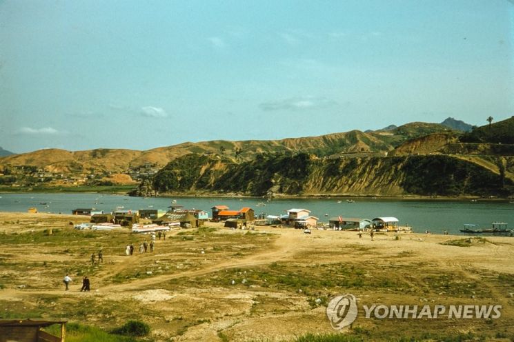 앙드레 다차리 씨가 촬영한 먼발치에서 바라본 한강 사진. [사진출처=민주평화통일자문회의 남유럽협의회 제공.