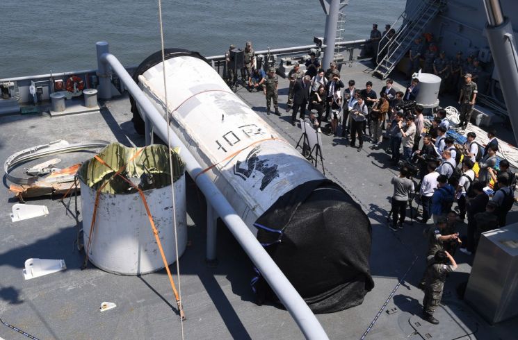 北, 동창리 발사장 정비 시작…"정찰위성 재발사 채비"