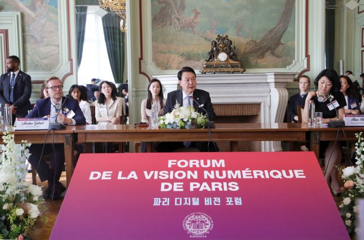 尹, 파리이니셔티브 선언…"디지털 규범 제정 국제기구 설치해야"