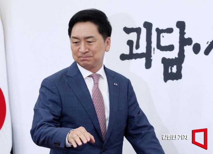 김기현 국민의힘 대표가 22일 국회에서 열린 최고위원회의 참석하고 있다. 사진=김현민 기자 kimhyun81@