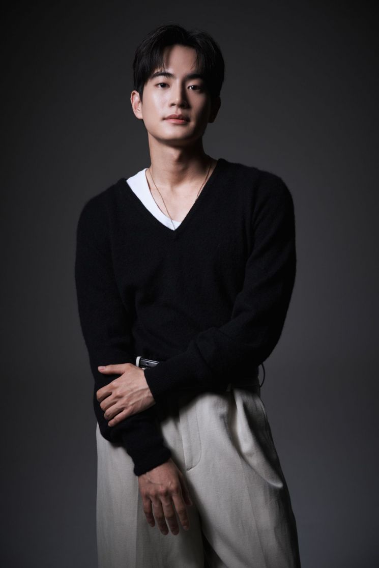 Kang Tae-joo <span class="photo-credit">Photo by Studio&New</span>