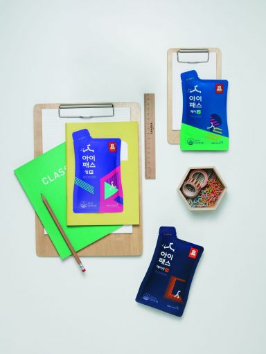 정관장 아이패스3종 파우치[사진제공=KGC인삼공사]