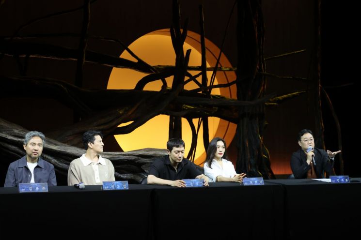 '나무 위의 군대' 손석구 "내 연기 연극에서도 통할까 궁금"