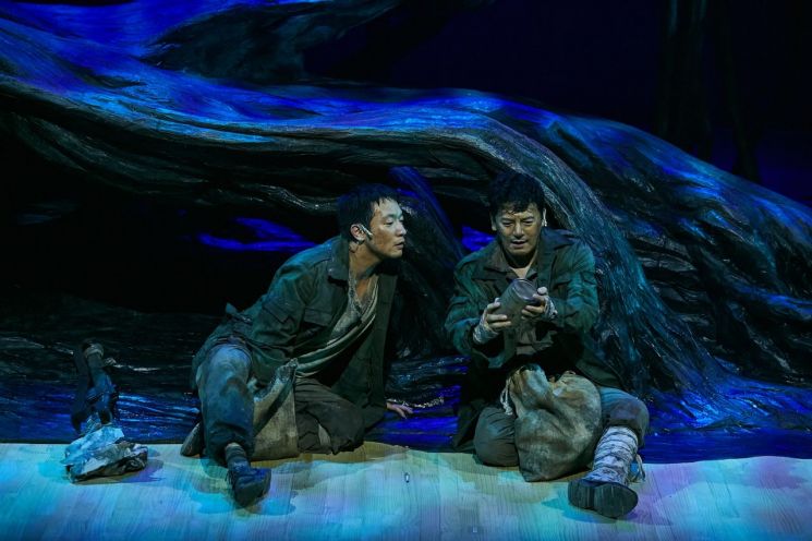 '나무 위의 군대' 손석구 "내 연기 연극에서도 통할까 궁금"