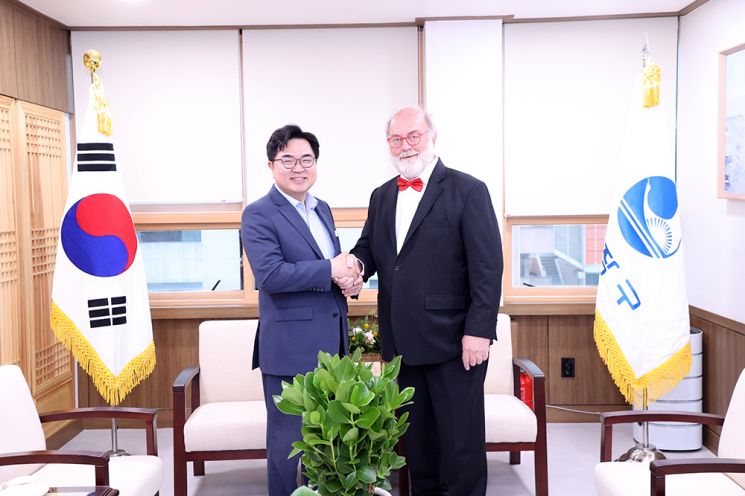 세계적 미래학자가 본 노량진역 일대 개발 구상?