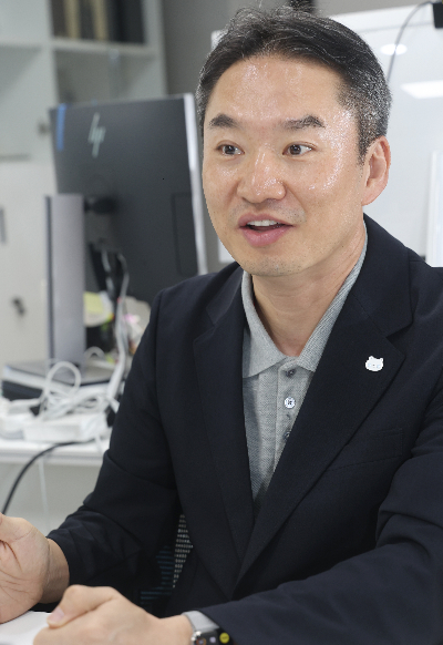 윤근혁 신한은행 디지털전략사업그룹 마이데이터 유닛장. 사진=허영한 기자 younghan@