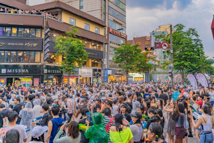 [물총축제 현장사진(㈜헤이웨이 제공)]