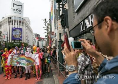도쿄에서 진행된 레인보우 퍼레이드 [사진출처=연합뉴스]