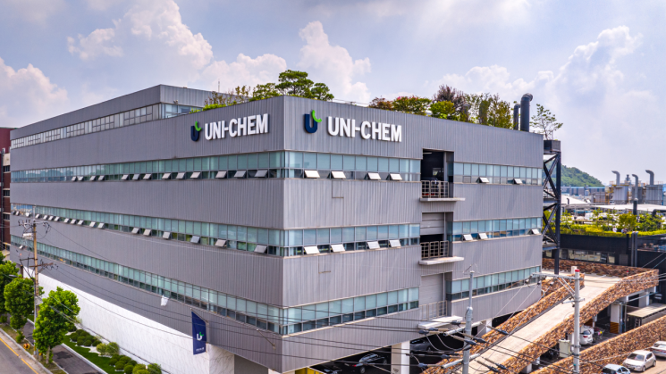 [기로의상장사]유니켐① 경영권 분쟁 2라운드 앞두고 치열한 지분 경쟁