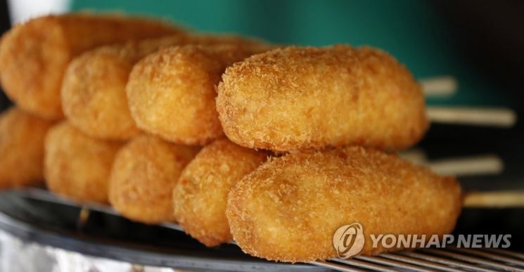 한국식 핫도그, 美 전역 인기몰이…비결은 K팝?
